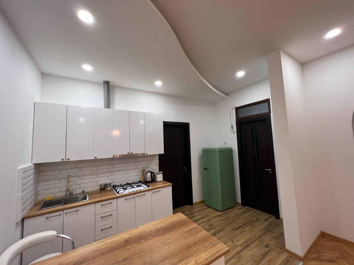 Cosy Apartment In Tbilisi Centre Buitenkant foto